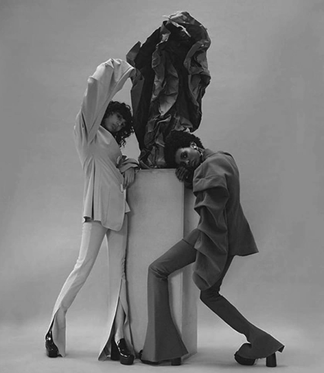 Monochrome Forms