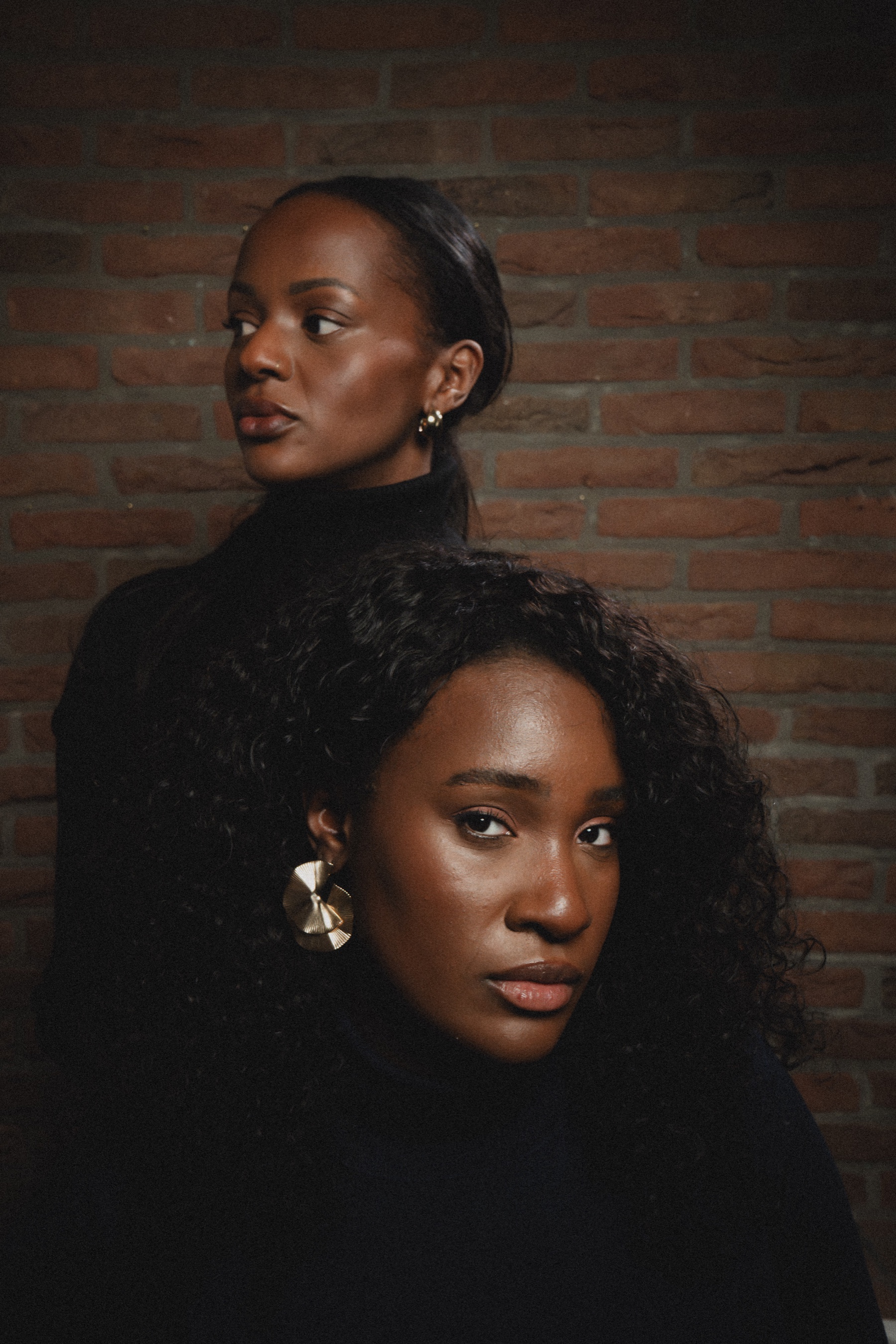 Anne-Tso and Popo editorial duo portrait